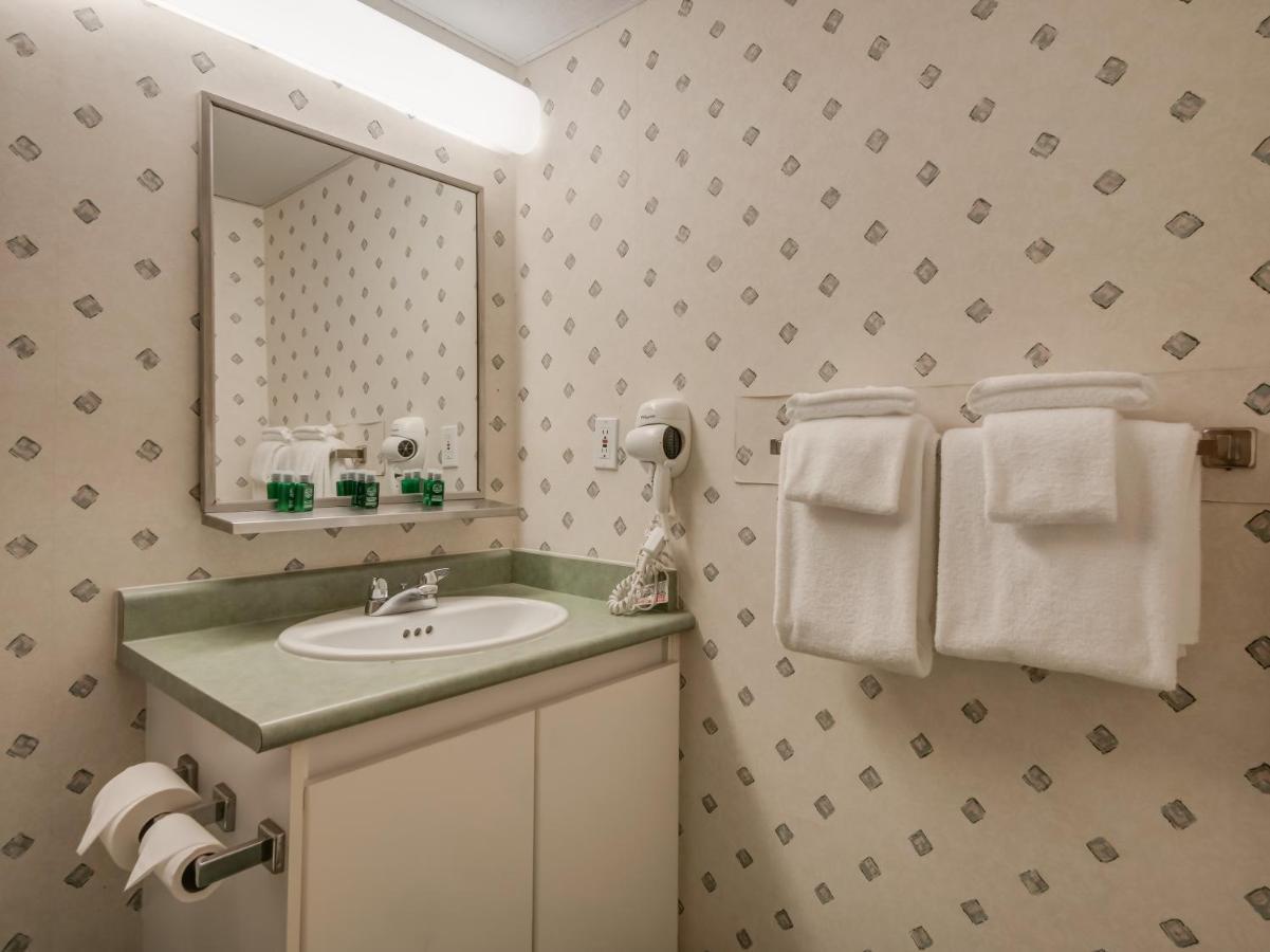 Harrison Lake Hotel Harrison Hot Springs Ngoại thất bức ảnh