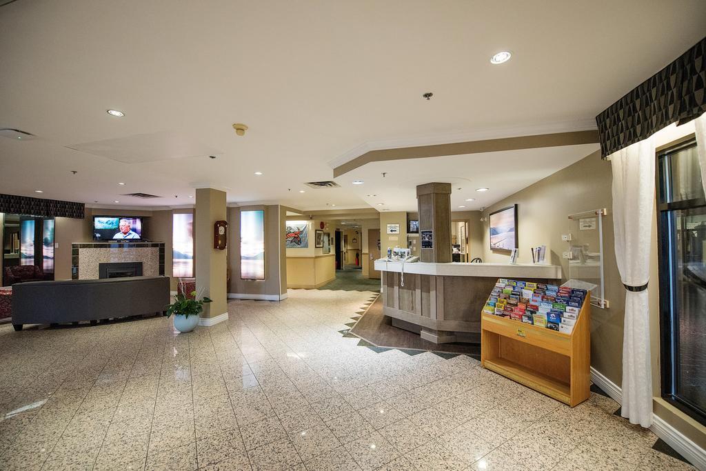Harrison Lake Hotel Harrison Hot Springs Ngoại thất bức ảnh